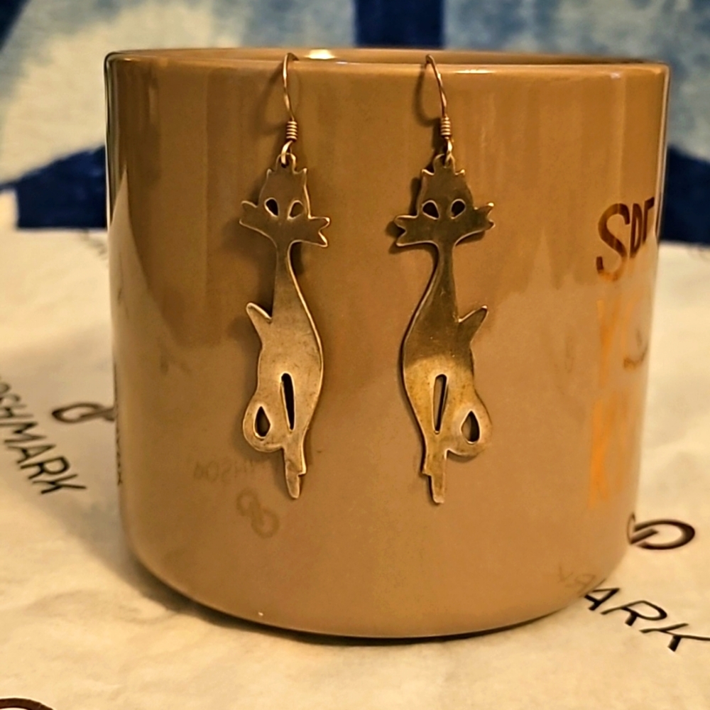 🎉HP🎉 Silver Cat Earrings